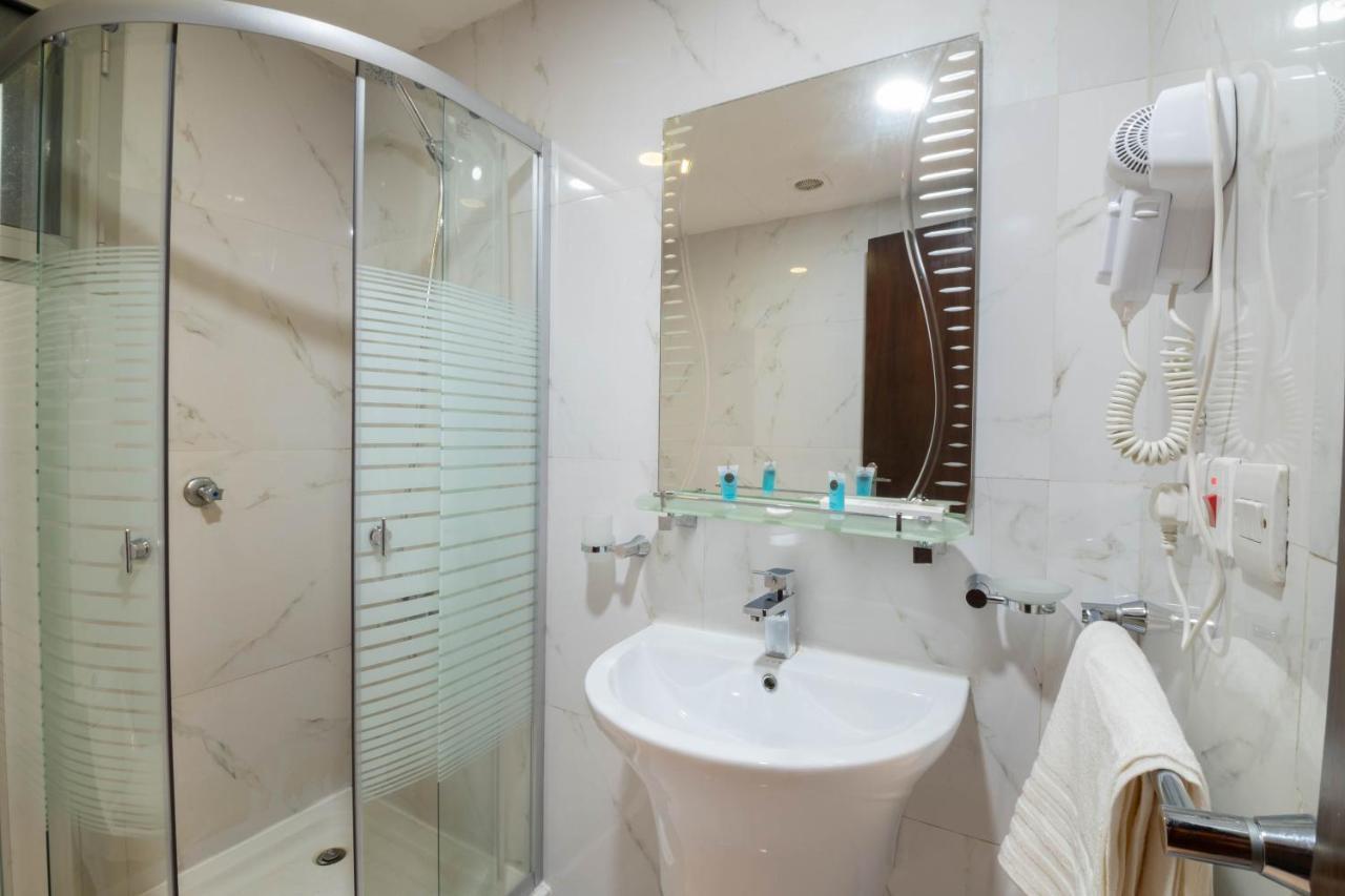 Dar Al Masarat Served Apartments Jeddah Bagian luar foto